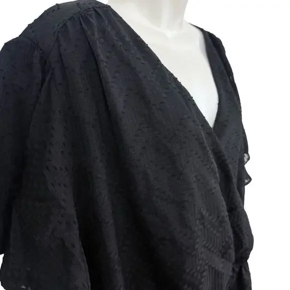 Lane Bryant Womens Black Short Sleeve Peplum Textured V-Neck Shirt Top NWT 26/28 - Picture 4 of 16